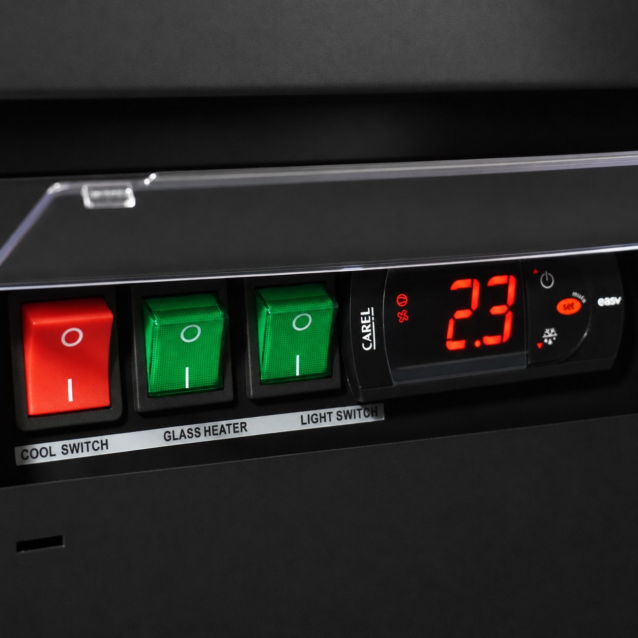Congélateur professionnel noir 3 portes vitrées négatif 1880 mm 1450 L - 7455.2250 - Combisteel en cuisine professionnelle